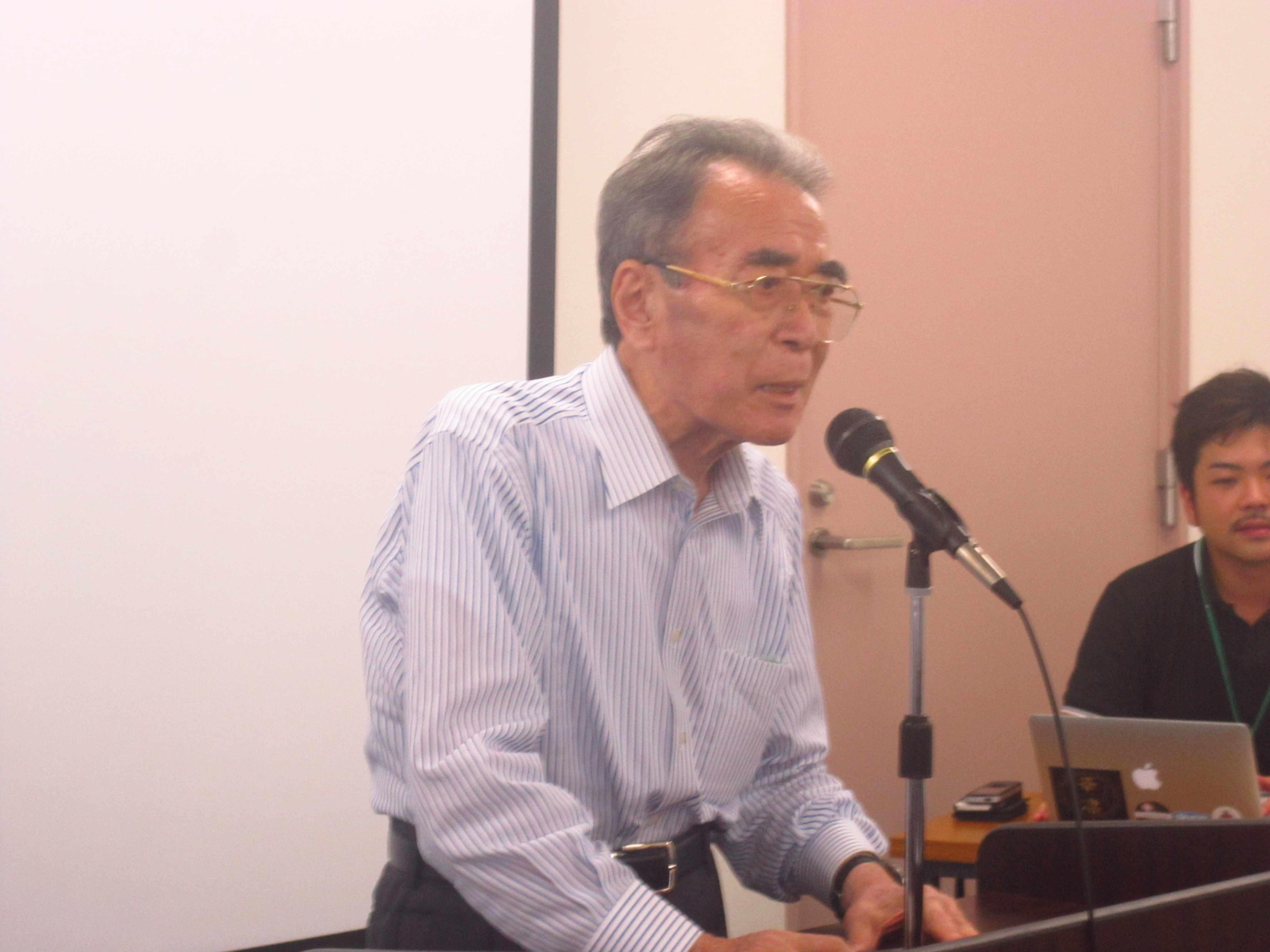 IMG 3625 - 2013年7月10日AOsuki第５回勉強会、黒石市鳴海広道市長との勉強会を開催致しました。