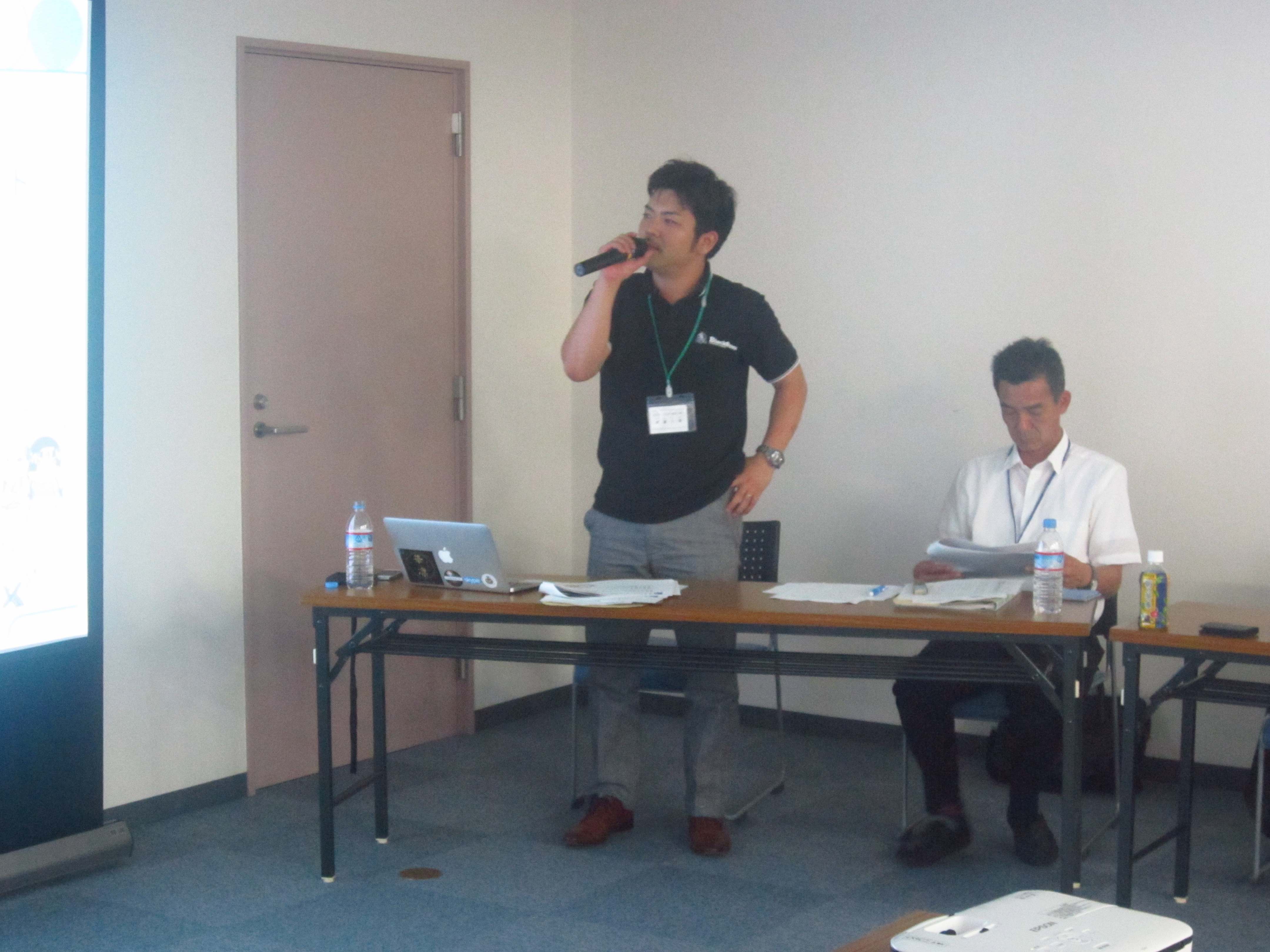 IMG 3643 - 2013年7月10日AOsuki第５回勉強会、黒石市鳴海広道市長との勉強会を開催致しました。