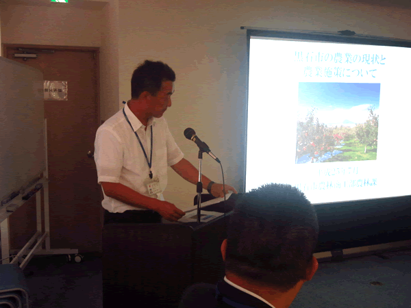5 - 2013年7月10日AOsuki第５回勉強会、黒石市鳴海広道市長との勉強会を開催致しました。