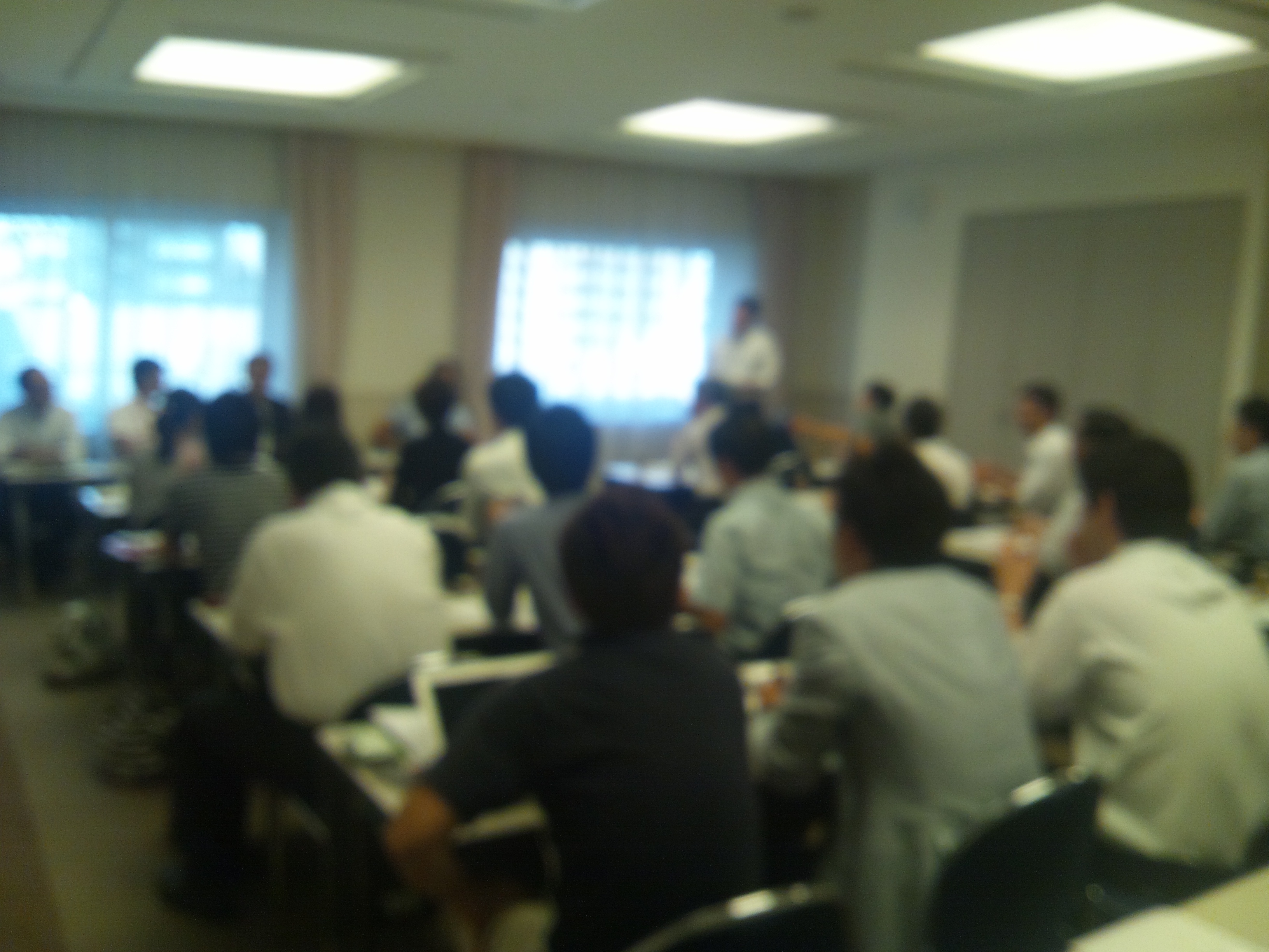 DSC 0025 - 2012年9月8日第三回aosuki勉強会　鹿内青森市長を交えての勉強会