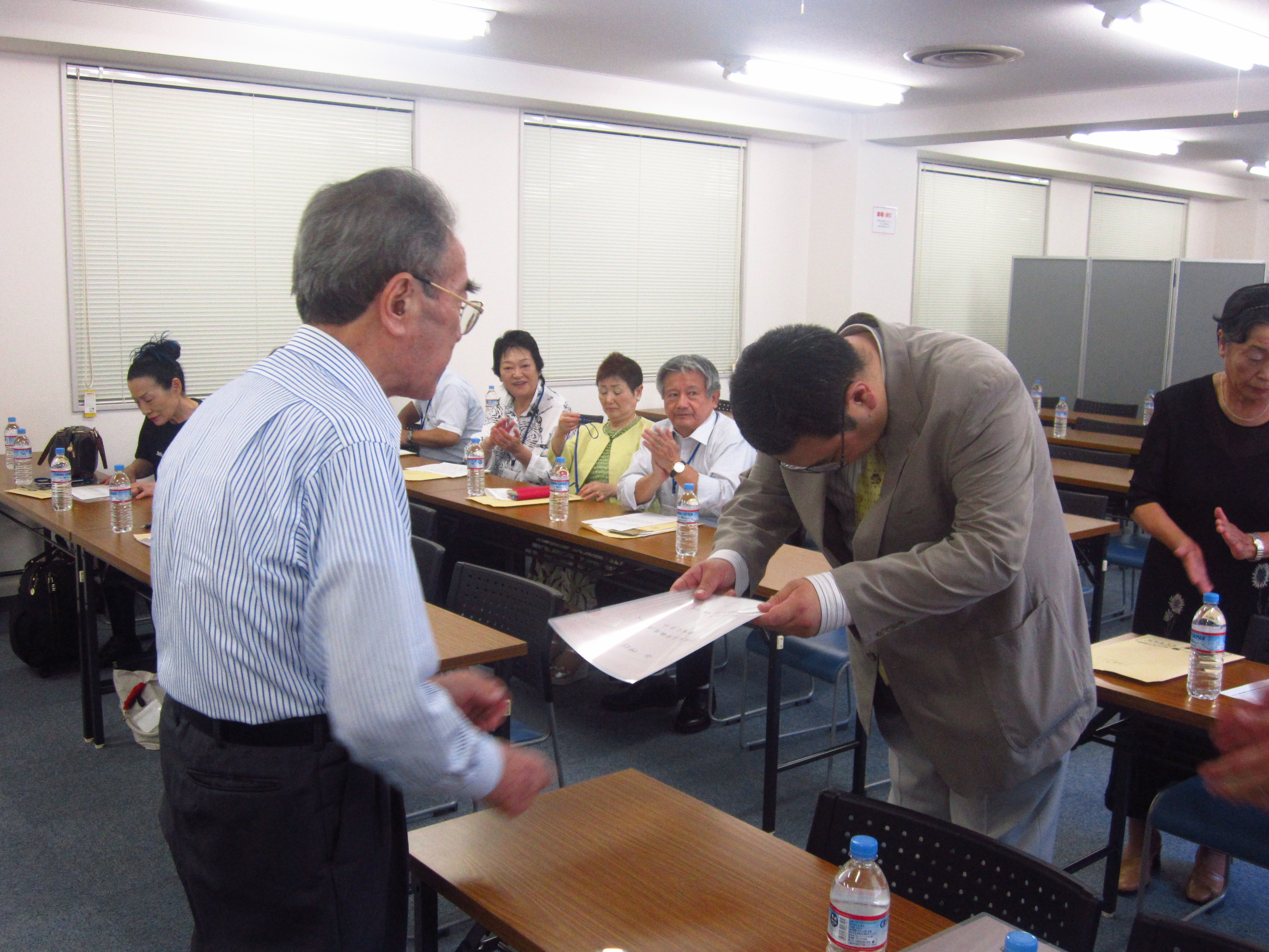 IMG 3598 - 2013年7月10日AOsuki第５回勉強会、黒石市鳴海広道市長との勉強会を開催致しました。