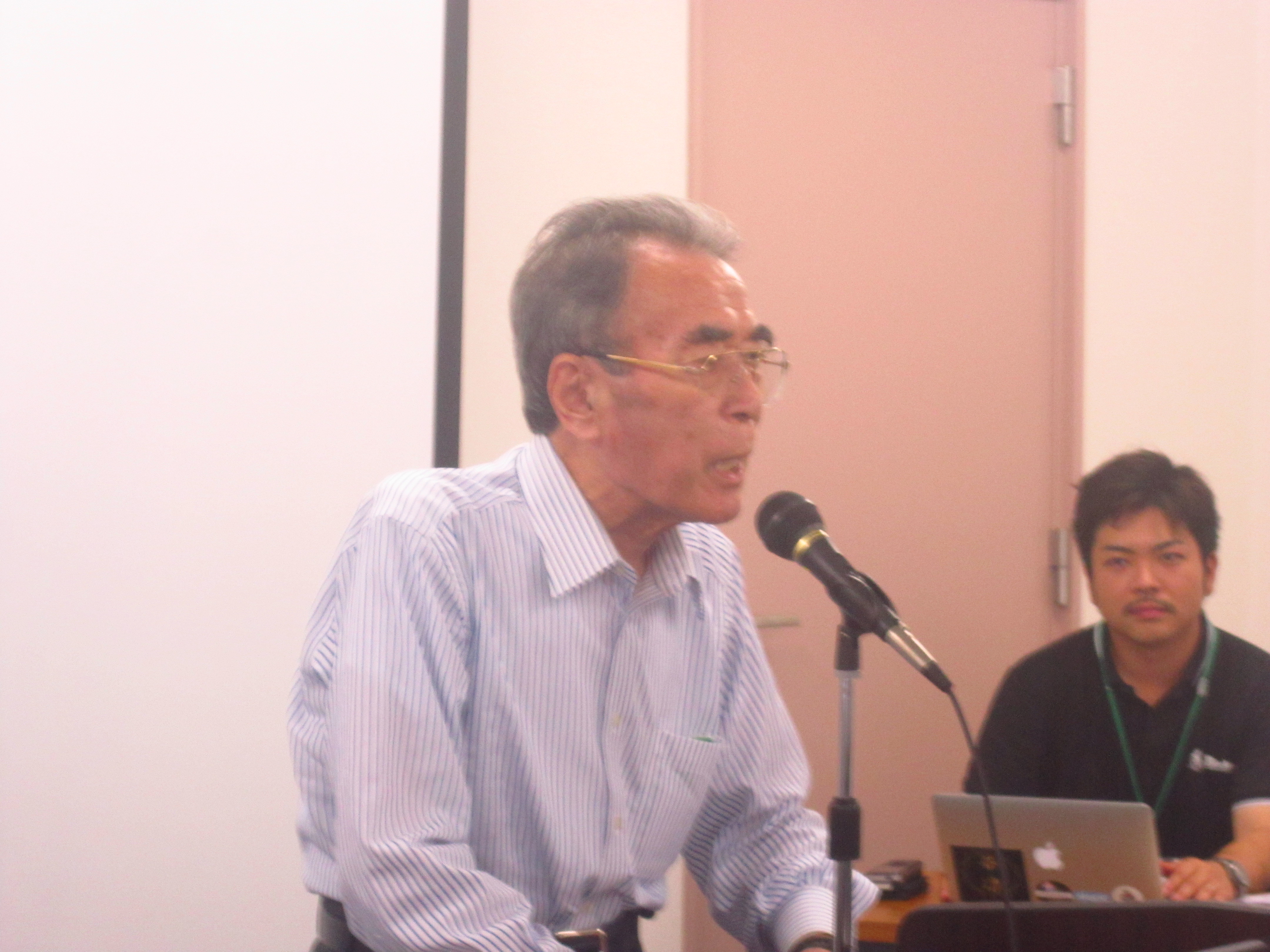 IMG 3621 - 2013年7月10日AOsuki第５回勉強会、黒石市鳴海広道市長との勉強会を開催致しました。