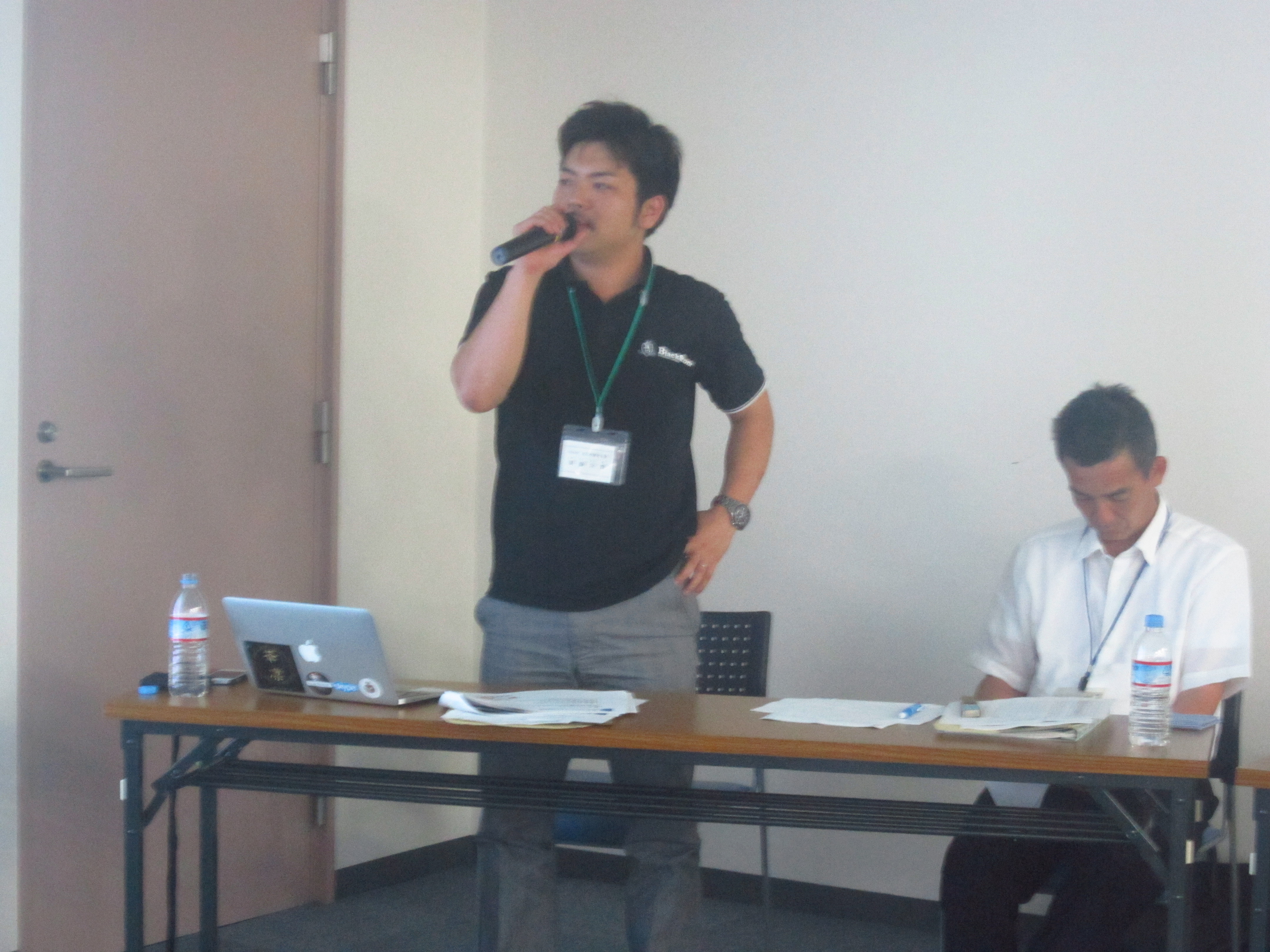 IMG 3641 - 2013年7月10日AOsuki第５回勉強会、黒石市鳴海広道市長との勉強会を開催致しました。