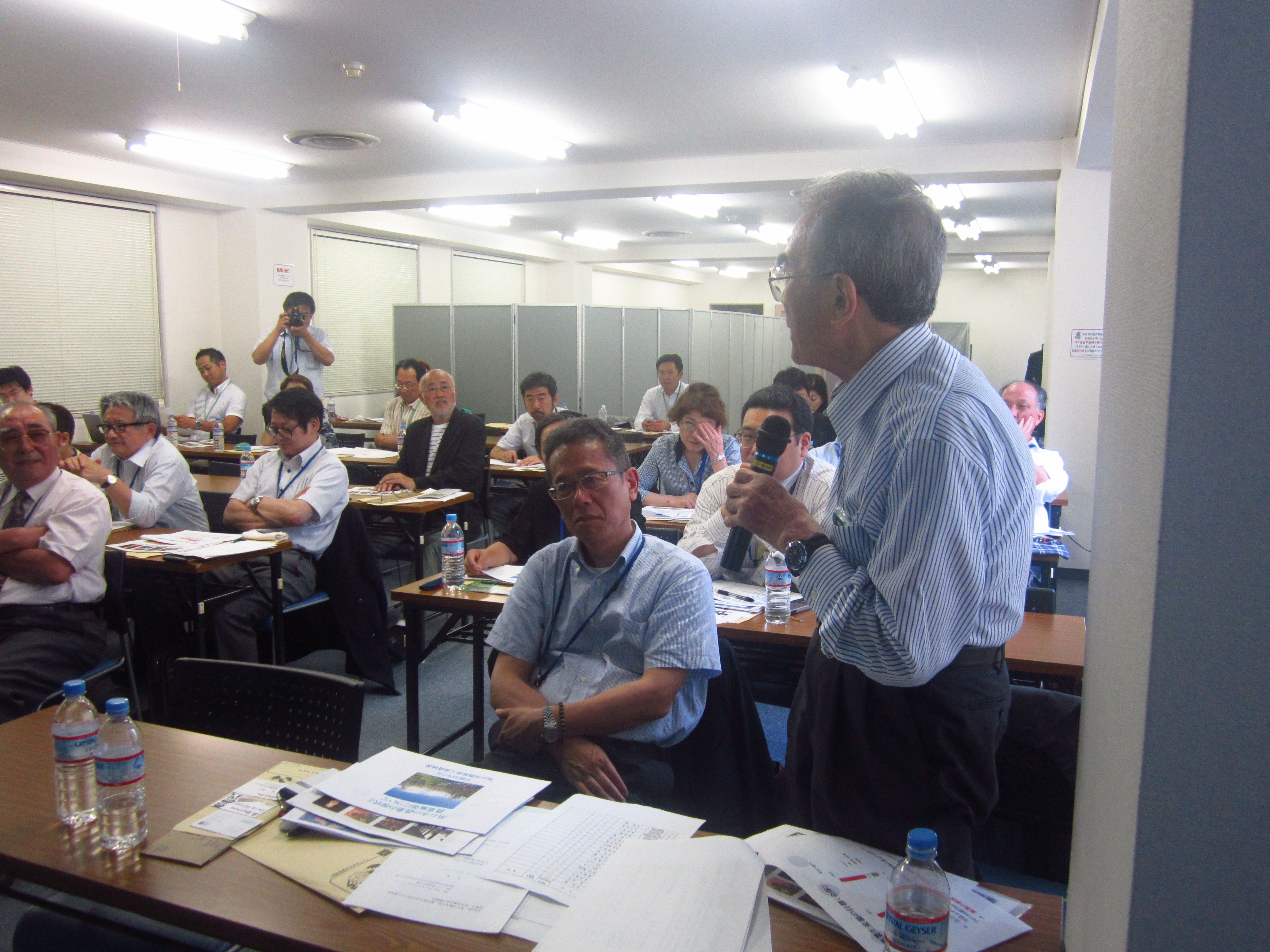 IMG 3652 - 2013年7月10日AOsuki第５回勉強会、黒石市鳴海広道市長との勉強会を開催致しました。